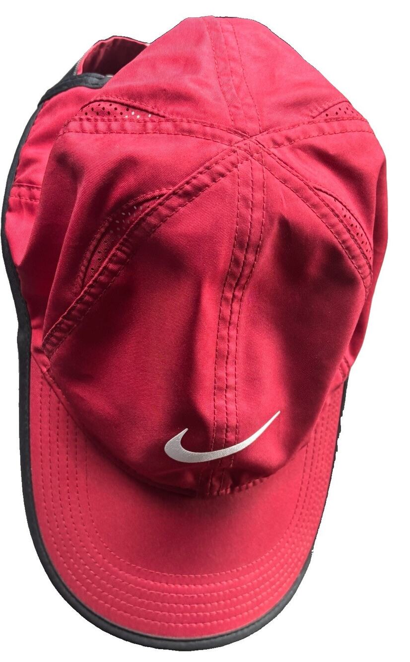 Nike Featherlight Hat Dri FIT Running Red Black Swoosh Cap Unisex